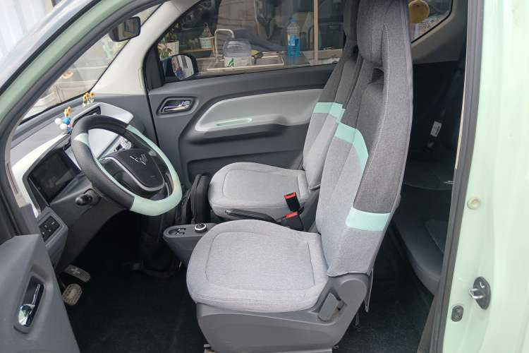 Used Wuling Hongguang MINIEV 2022 Macaron Premium Model – Lithium Iron Phosphate Left Front Seat