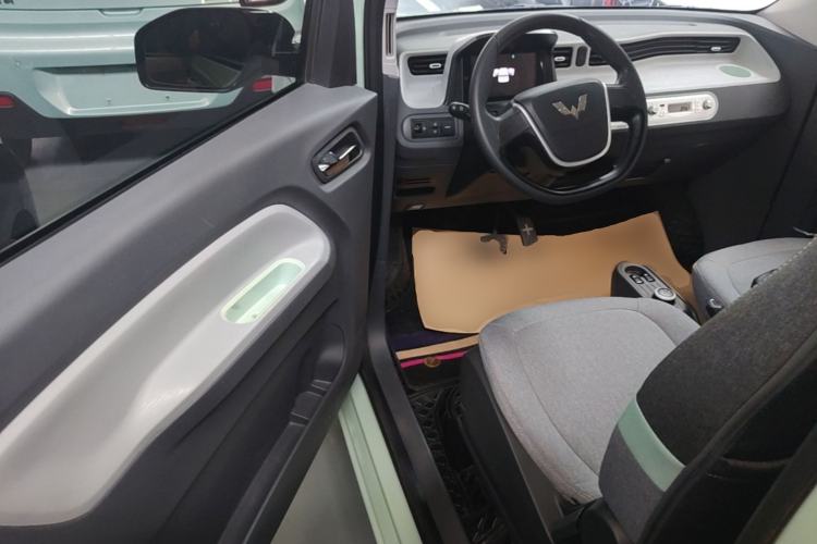 Used Wuling Hongguang MINIEV 2022 Macaron Premium Model – Lithium Iron Phosphate Left Front Seat