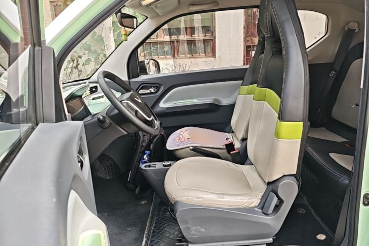 Used Wuling Hongguang MINIEV 2022 Macaron Premium Model – Lithium Iron Phosphate Left Front Seat
