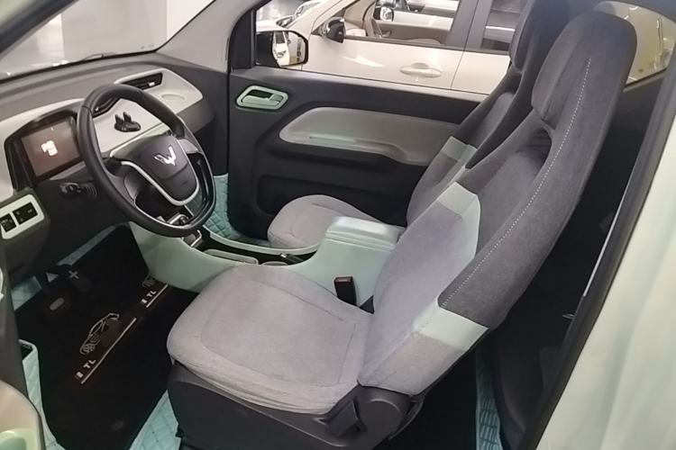 Used Wuling Hongguang MINIEV 2022 Macaron Fashion Model Lithium Iron Phosphate Left Front Seat