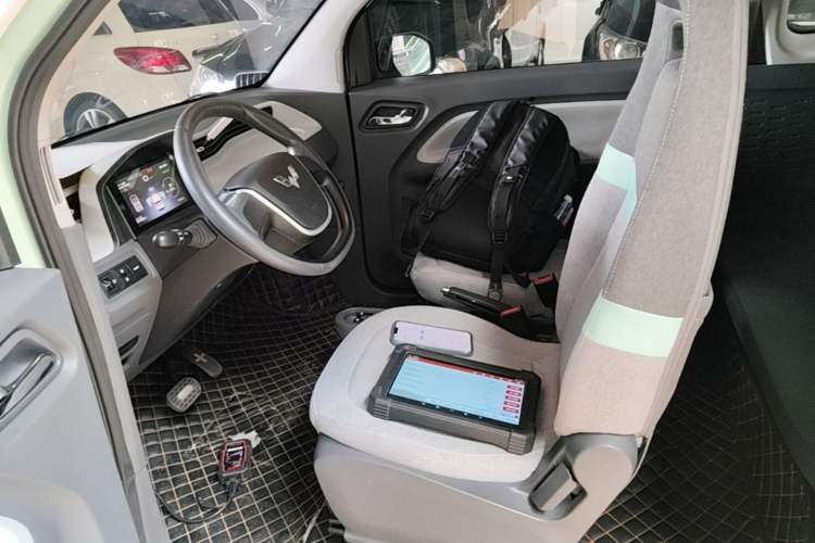 Used Wuling Hongguang MINIEV 2022 Macaron Premium Model – Lithium Iron Phosphate Left Front Seat