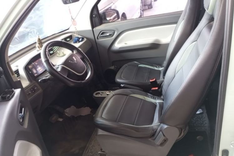 Used Wuling Hongguang MINIEV 2022 Macaron Fashion Edition Lithium-Nickel-Cobalt-Alpha-oxide Left Front Seat