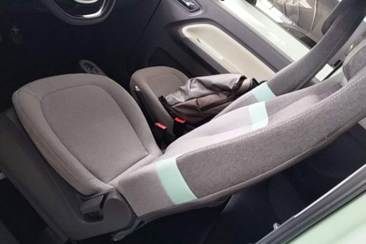 Used Wuling Hongguang MINIEV 2022 Macaron Fashion Model Lithium Iron Phosphate Left Front Seat