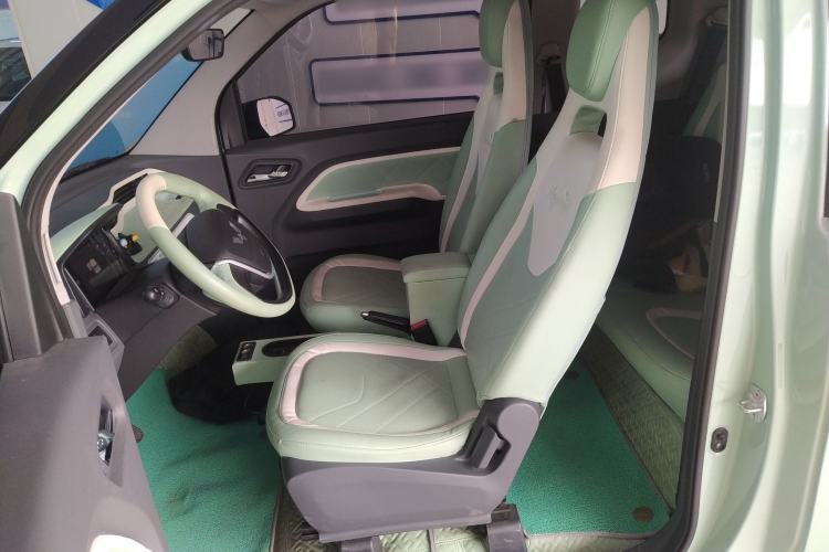 Used Wuling Hongguang MINIEV 2022 Macaron Fashion Edition Lithium-Nickel-Cobalt-Alpha-oxide Left Front Seat