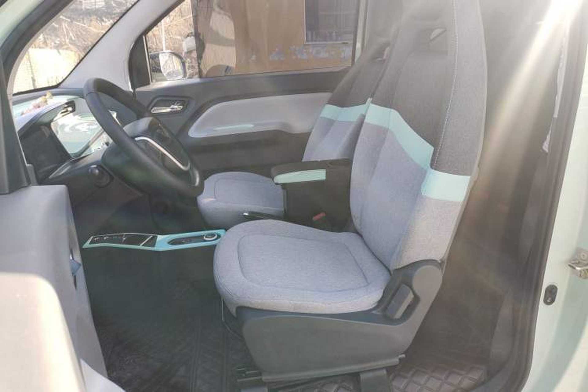 Used Wuling Hongguang MINIEV 2022 Macaron Premium Model – Lithium Ternary Battery Left Front Seat