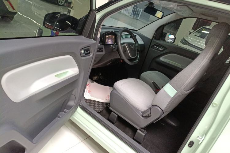 Used Wuling Hongguang MINIEV 2022 Macaron Premium Model – Lithium Iron Phosphate Left Front Seat