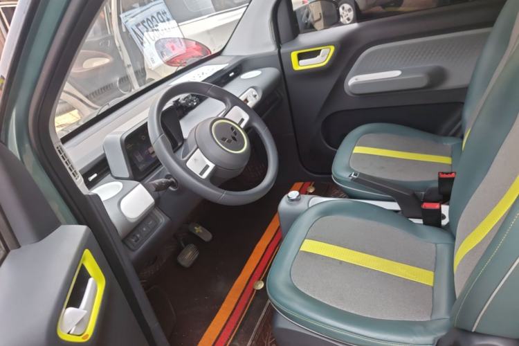 Used Wuling Hongguang MINIEV 2022 GAMEBOY 300km Enthusiast Model with Lithium Iron Phosphate Left Front Seat