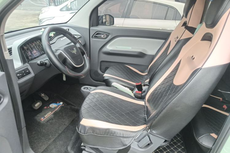 Used Wuling Hongguang MINIEV 2022 Macaron Colorful Edition Lithium-Ion Battery Left Front Seat