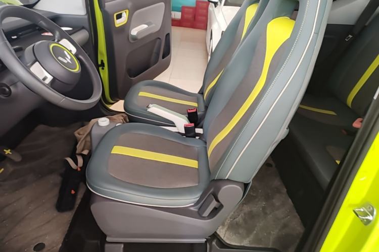 Used Wuling Hongguang MINIEV 2022 GAMEBOY 200km Gaming Edition with Lithium Iron Phosphate Left Front Seat
