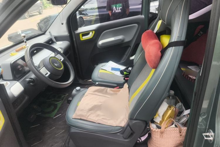 Used Wuling Hongguang MINIEV 2022 GAMEBOY 200km Gaming Edition with Lithium Iron Phosphate Left Front Seat
