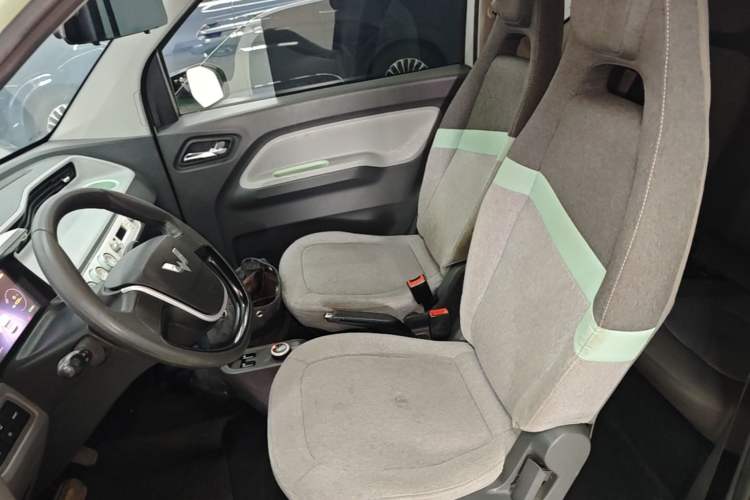 Used Wuling Hongguang MINIEV 2022 Macaron Premium Model – Lithium Iron Phosphate Left Front Seat