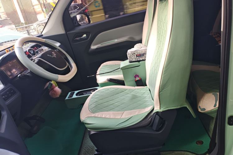 Used Wuling Hongguang MINIEV 2022 Macaron Premium Model – Lithium Ternary Battery Left Front Seat