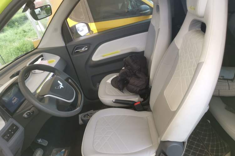 Used Wuling Hongguang MINIEV 2022 Macaron-Color Edition Lithium Iron Phosphate Left Front Seat