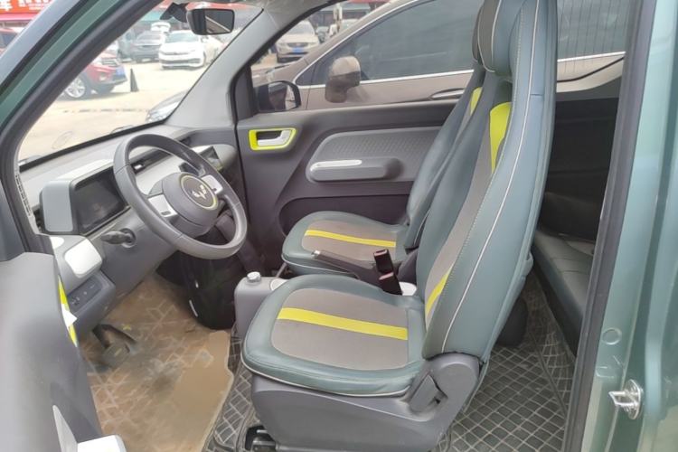 Used Wuling Hongguang MINIEV 2022 GAMEBOY 200km Gaming Edition with Lithium Iron Phosphate Left Front Seat