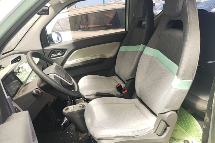 Used Wuling Hongguang MINIEV 2022 Macaron Fashion Model Lithium Iron Phosphate Left Front Seat