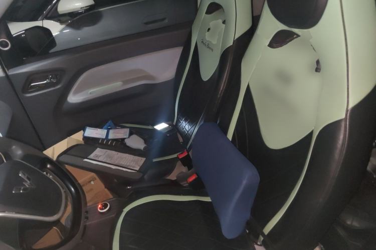 Used Wuling Hongguang MINIEV 2022 Macaron Premium Model – Lithium Iron Phosphate Left Front Seat