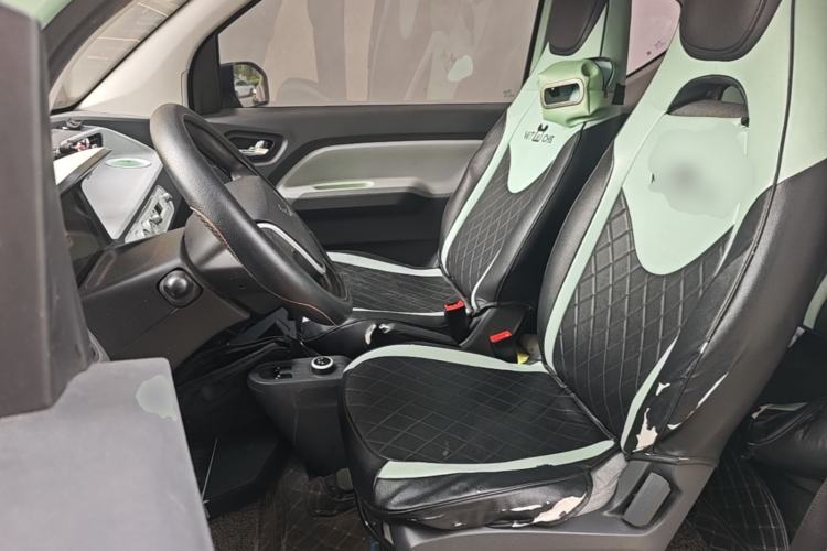 Used Wuling Hongguang MINIEV 2022 Macaron Fashion Model Lithium Iron Phosphate Left Front Seat