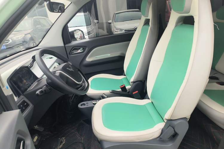 Used Wuling Hongguang MINIEV 2022 Macaron Premium Model – Lithium Iron Phosphate Left Front Seat