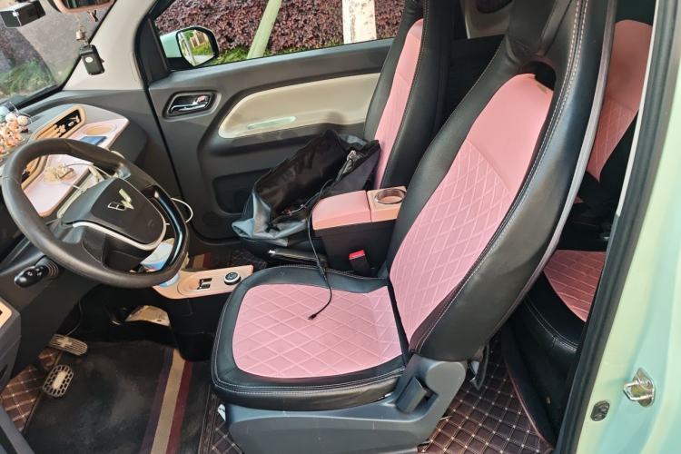 Used Wuling Hongguang MINIEV 2022 Macaron Fashion Model Lithium Iron Phosphate Left Front Seat