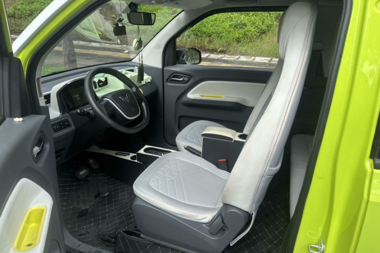 Used Wuling Hongguang MINIEV 2022 Macaron-Color Edition Lithium Iron Phosphate Left Front Seat