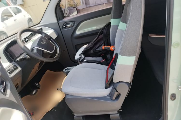 Used Wuling Hongguang MINIEV 2022 Macaron Premium Model – Lithium Iron Phosphate Left Front Seat
