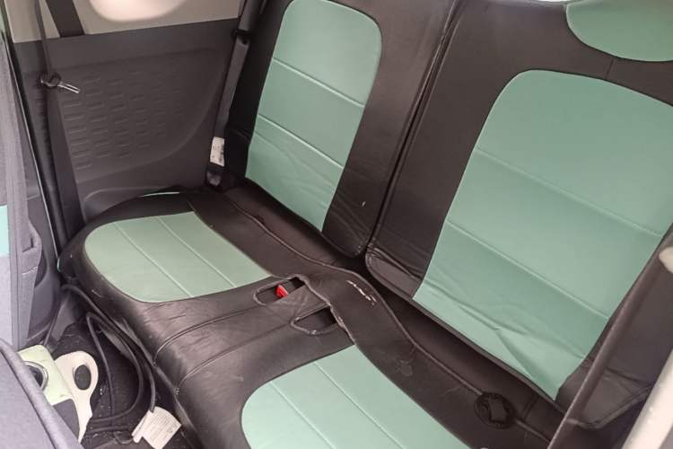 Used Wuling Hongguang MINIEV 2022 Macaron Fashion Model Lithium Iron Phosphate Left Rear Seat