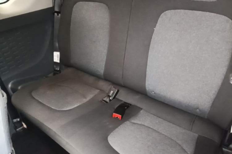 Used Wuling Hongguang MINIEV 2022 Macaron Premium Model – Lithium Iron Phosphate Left Rear Seat
