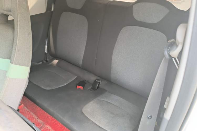 Used Wuling Hongguang MINIEV 2022 Macaron Premium Model – Lithium Iron Phosphate Left Rear Seat