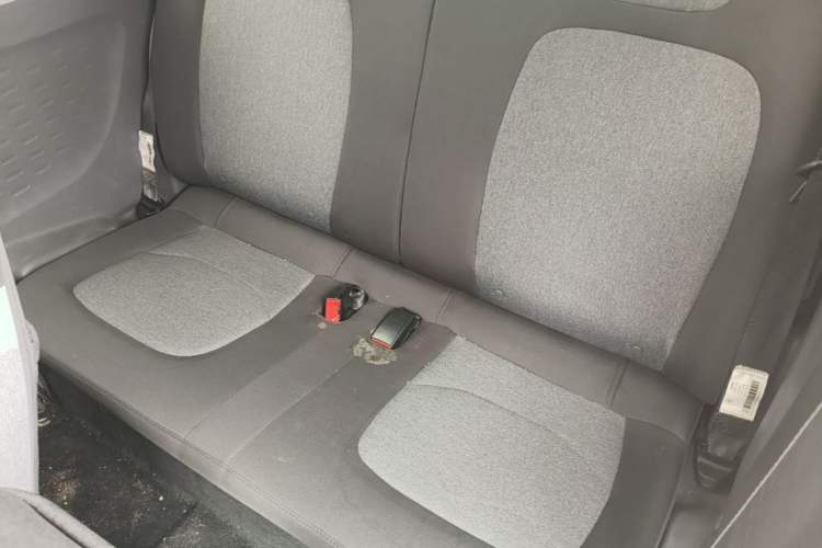 Used Wuling Hongguang MINIEV 2022 Macaron Premium Model – Lithium Iron Phosphate Left Rear Seat