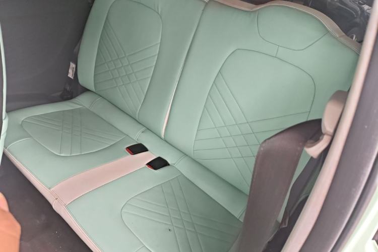 Used Wuling Hongguang MINIEV 2022 Macaron Premium Model – Lithium Iron Phosphate Left Rear Seat