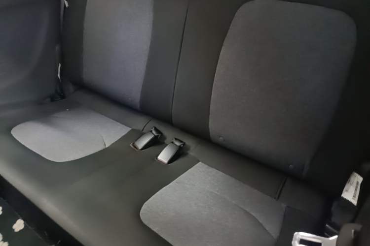 Used Wuling Hongguang MINIEV 2022 Macaron Premium Model – Lithium Ternary Battery Left Rear Seat