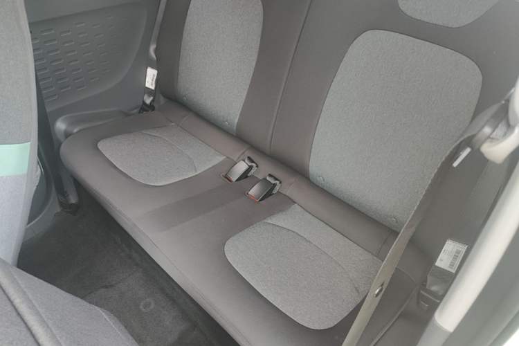 Used Wuling Hongguang MINIEV 2022 Macaron Premium Model – Lithium Iron Phosphate Left Rear Seat