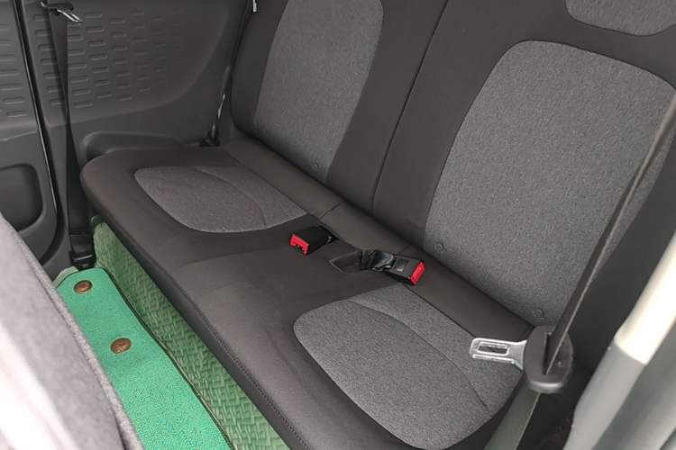 Used Wuling Hongguang MINIEV 2022 Macaron Premium Model – Lithium Iron Phosphate Left Rear Seat