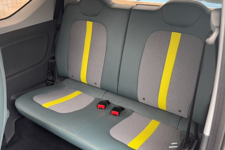 Used Wuling Hongguang MINIEV 2022 GAMEBOY 200km Gaming Edition with Lithium Iron Phosphate Left Rear Seat
