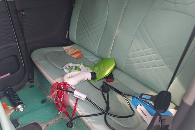 Used Wuling Hongguang MINIEV 2022 Macaron Premium Model – Lithium Iron Phosphate Left Rear Seat