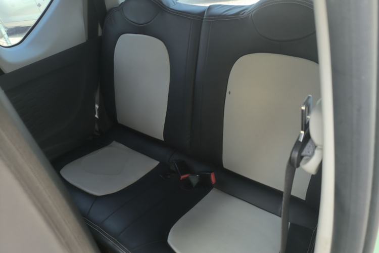 Used Wuling Hongguang MINIEV 2022 Macaron Premium Model – Lithium Iron Phosphate Left Rear Seat