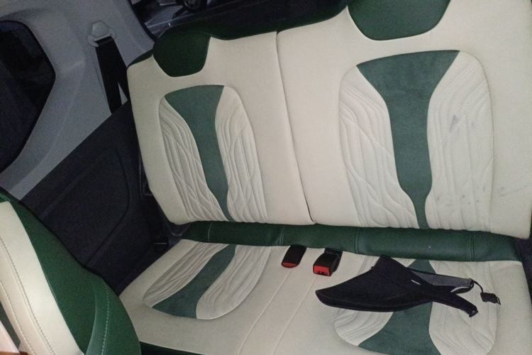 Used Wuling Hongguang MINIEV 2022 GAMEBOY 200km Play Edition with Lithium Iron Phosphate Left Rear Seat