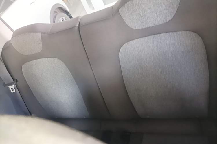 Used Wuling Hongguang MINIEV 2022 Macaron Fashion Edition Lithium-Nickel-Cobalt-Alpha-oxide Left Rear Seat