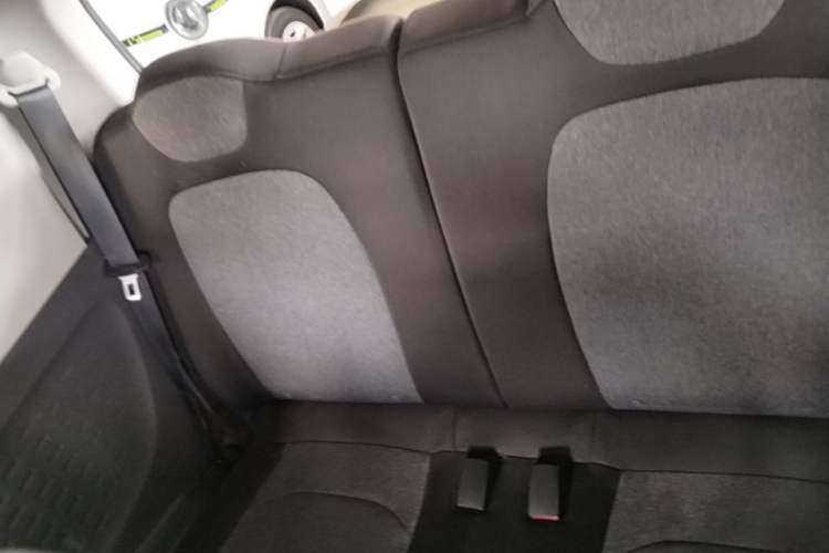 Used Wuling Hongguang MINIEV 2022 Macaron Fashion Model Lithium Iron Phosphate Left Rear Seat
