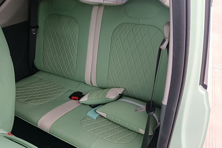 Used Wuling Hongguang MINIEV 2022 Macaron Premium Model – Lithium Iron Phosphate Left Rear Seat