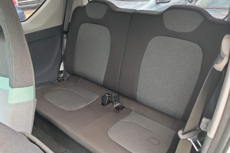 Used Wuling Hongguang MINIEV 2022 Macaron Fashion Model Lithium Iron Phosphate Left Rear Seat