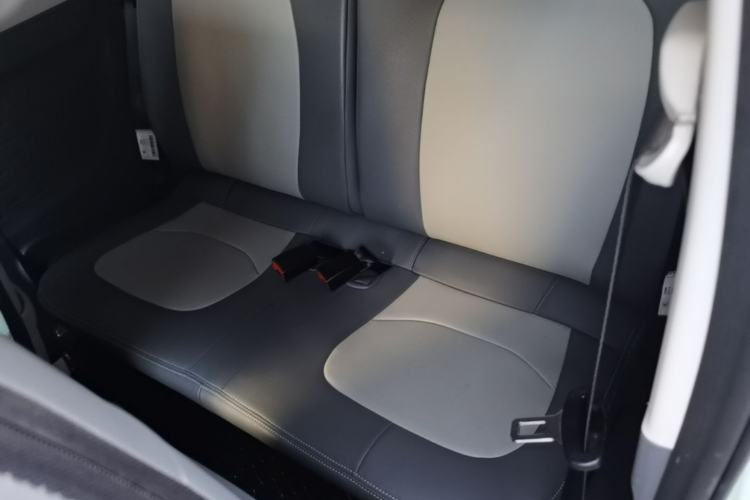 Used Wuling Hongguang MINIEV 2022 Macaron Premium Model – Lithium Iron Phosphate Left Rear Seat