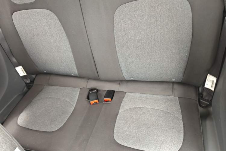 Used Wuling Hongguang MINIEV 2022 Macaron Premium Model – Lithium Iron Phosphate Left Rear Seat