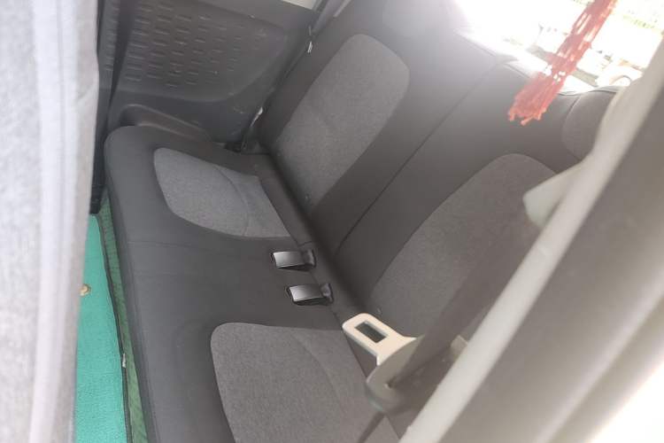 Used Wuling Hongguang MINIEV 2022 Macaron Premium Model – Lithium Ternary Battery Left Rear Seat