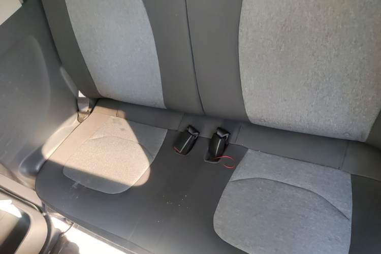 Used Wuling Hongguang MINIEV 2022 Macaron Premium Model – Lithium Iron Phosphate Left Rear Seat