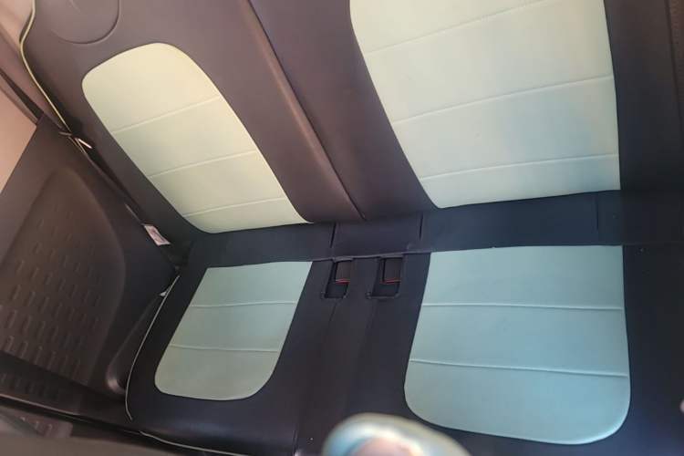 Used Wuling Hongguang MINIEV 2022 Enjoy Edition Lithium Iron Phosphate Left Rear Seat