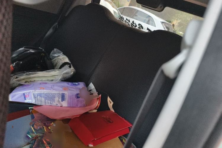 Used Wuling Hongguang MINIEV 2022 Macaron Premium Model – Lithium Iron Phosphate Left Rear Seat
