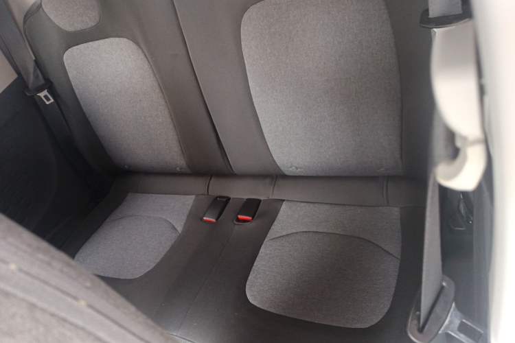 Used Wuling Hongguang MINIEV 2022 Macaron Premium Model – Lithium Iron Phosphate Left Rear Seat