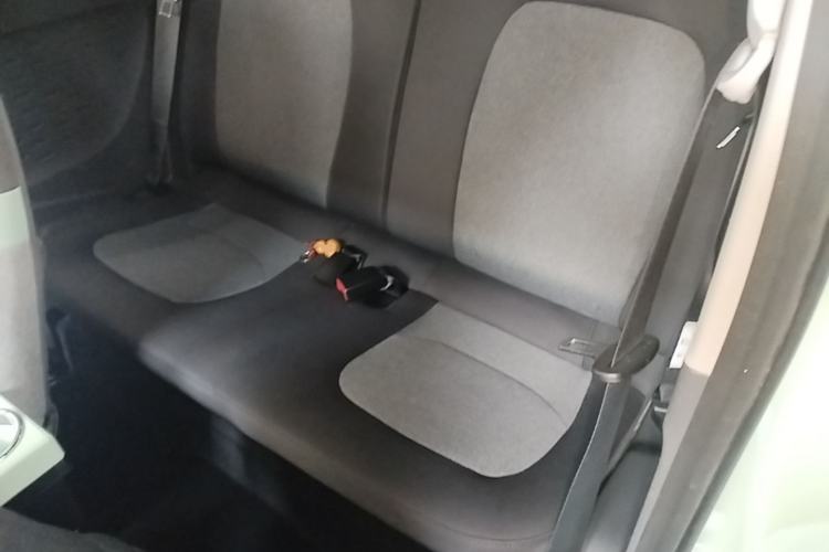 Used Wuling Hongguang MINIEV 2022 Macaron Premium Model – Lithium Iron Phosphate Left Rear Seat