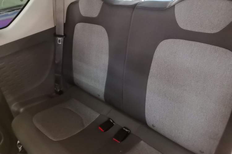 Used Wuling Hongguang MINIEV 2022 Macaron Premium Model – Lithium Iron Phosphate Left Rear Seat